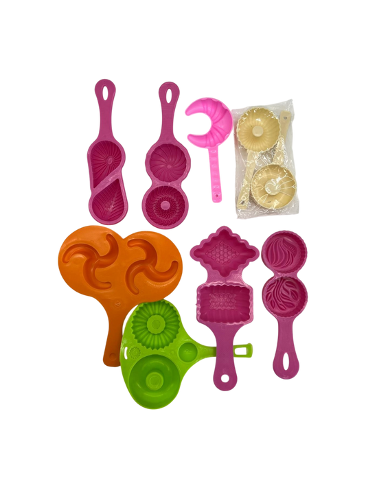 Plastic Molds Singles